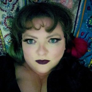 Meet your Posher, Virginia